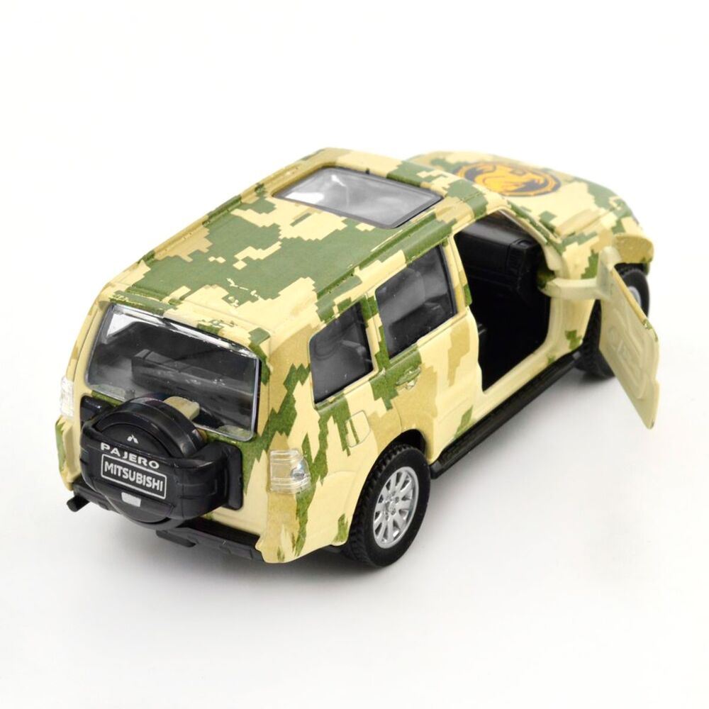 Модель автомобиля серии Chevrons of Heroes - Mitsubishi Pajero 4WD Tubro - 47-я механизированная бригада