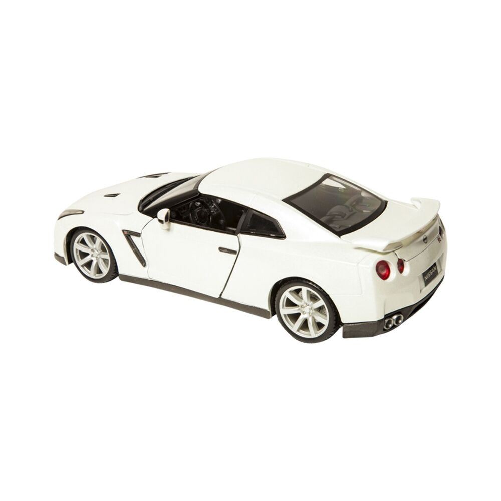Модель автомобиля - Nissan Gt-R (ассорти красный, белый металлик, 1:24)
