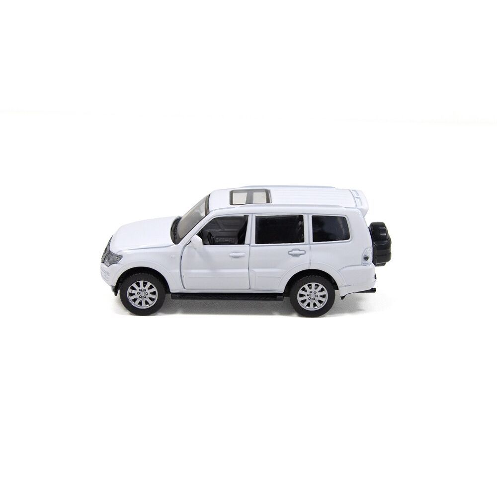 Модель автомобиля - MITSUBISHI PAJERO 4WD TURBO (белый)