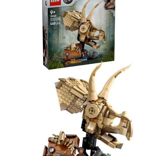 Конструктор LEGO Jurassic World Скам'янілості динозаврів: череп трицератопса
