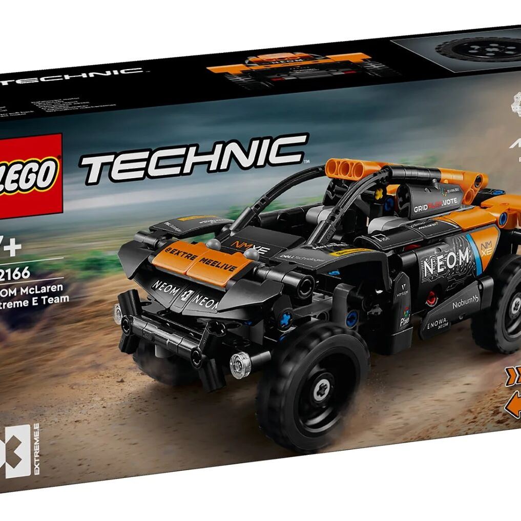 LEGO Конструктор Technic Автомобіль для перегонів NEOM McLaren Extreme E