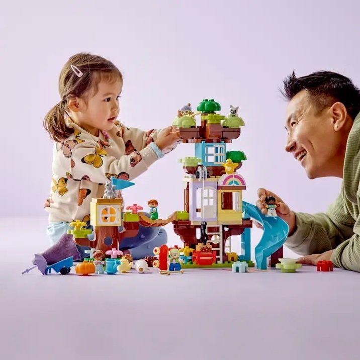 LEGO Конструктор DUPLO Будиночок на дереві 3 в 1