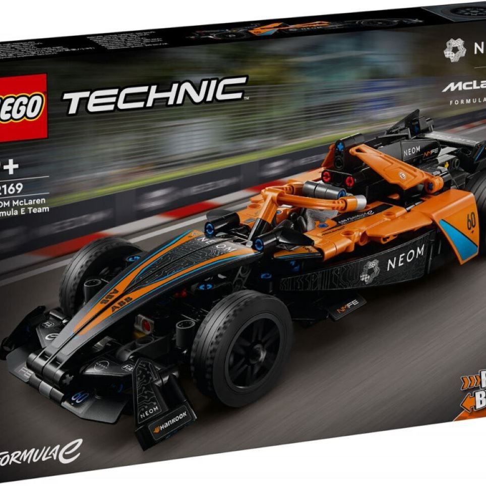 LEGO Конструктор Technic Автомобіль для перегонів NEOM McLaren Formula E