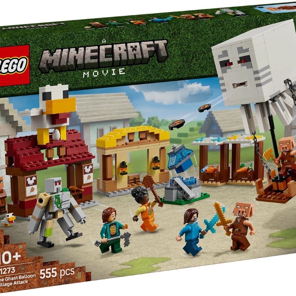 LEGO Конструктор Minecraft Напад на село з повітряною кулею Ґаст