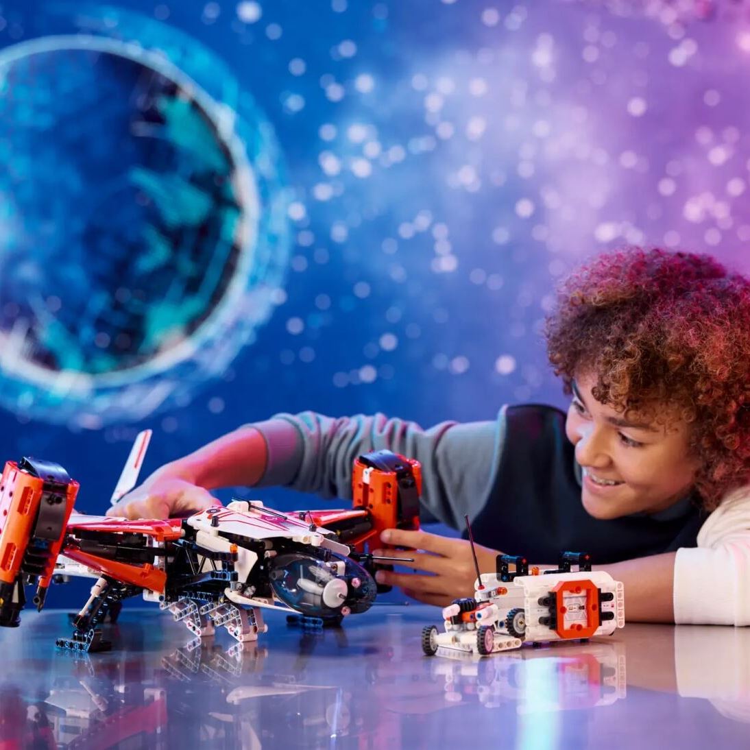 LEGO Конструктор Technic Вантажний космічний корабель VTOL LT81